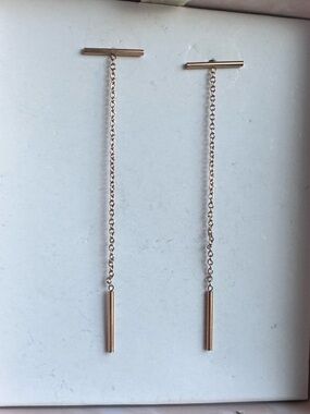 summer & rose Rose Gold Threader Bar Drop Earrings